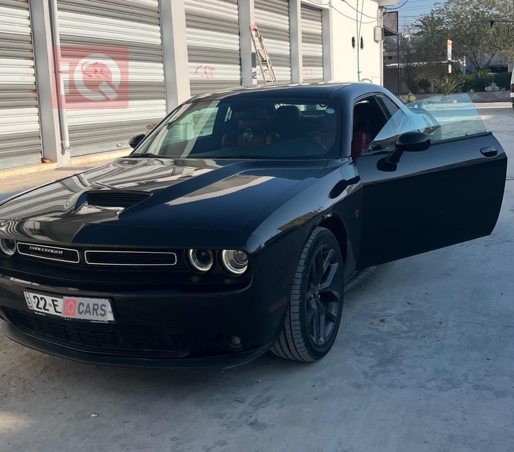 Dodge Challenger